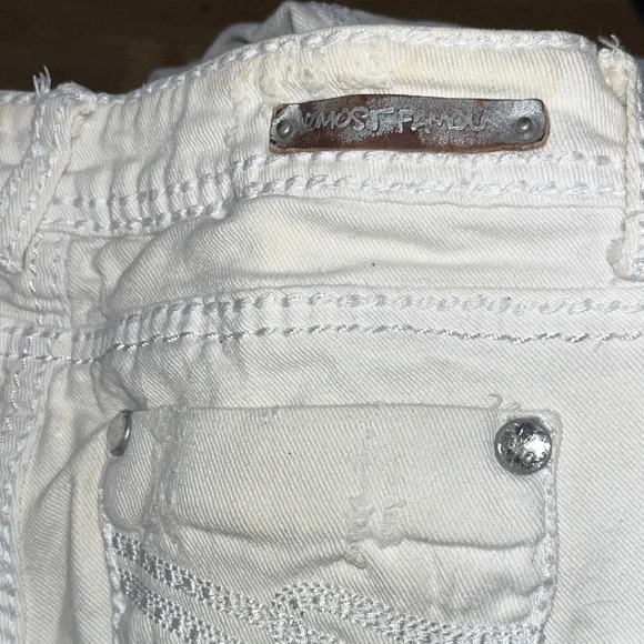 Almost Famous White Distressed Skinny Jeans - Picture 5 of 6